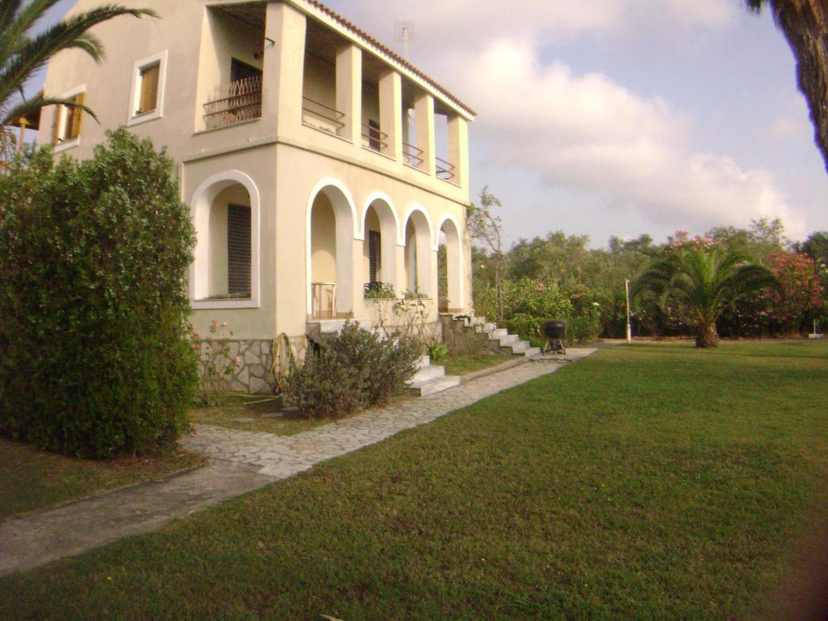 Irini Apartments And Studios Kavos Luaran gambar