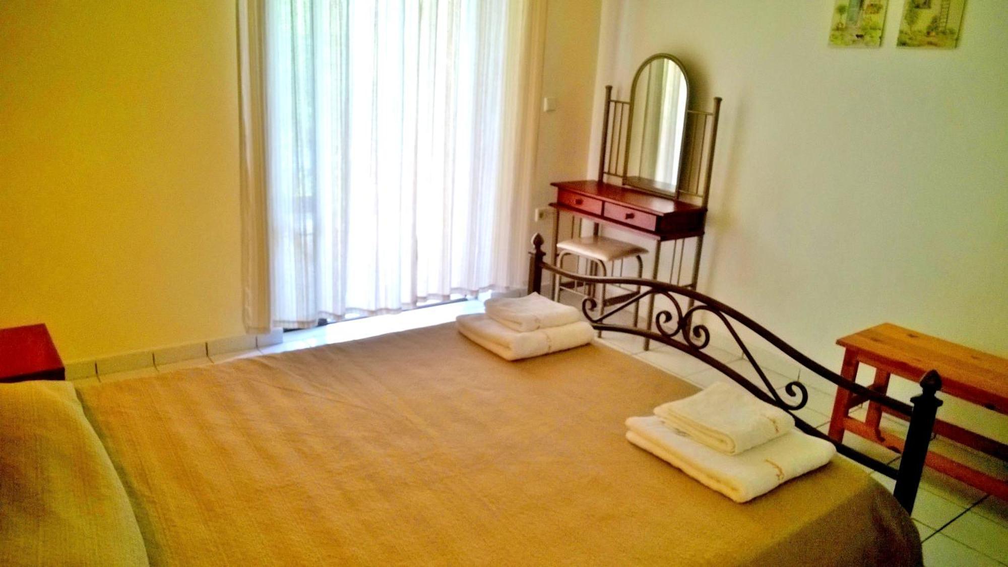 Irini Apartments And Studios Kavos Luaran gambar
