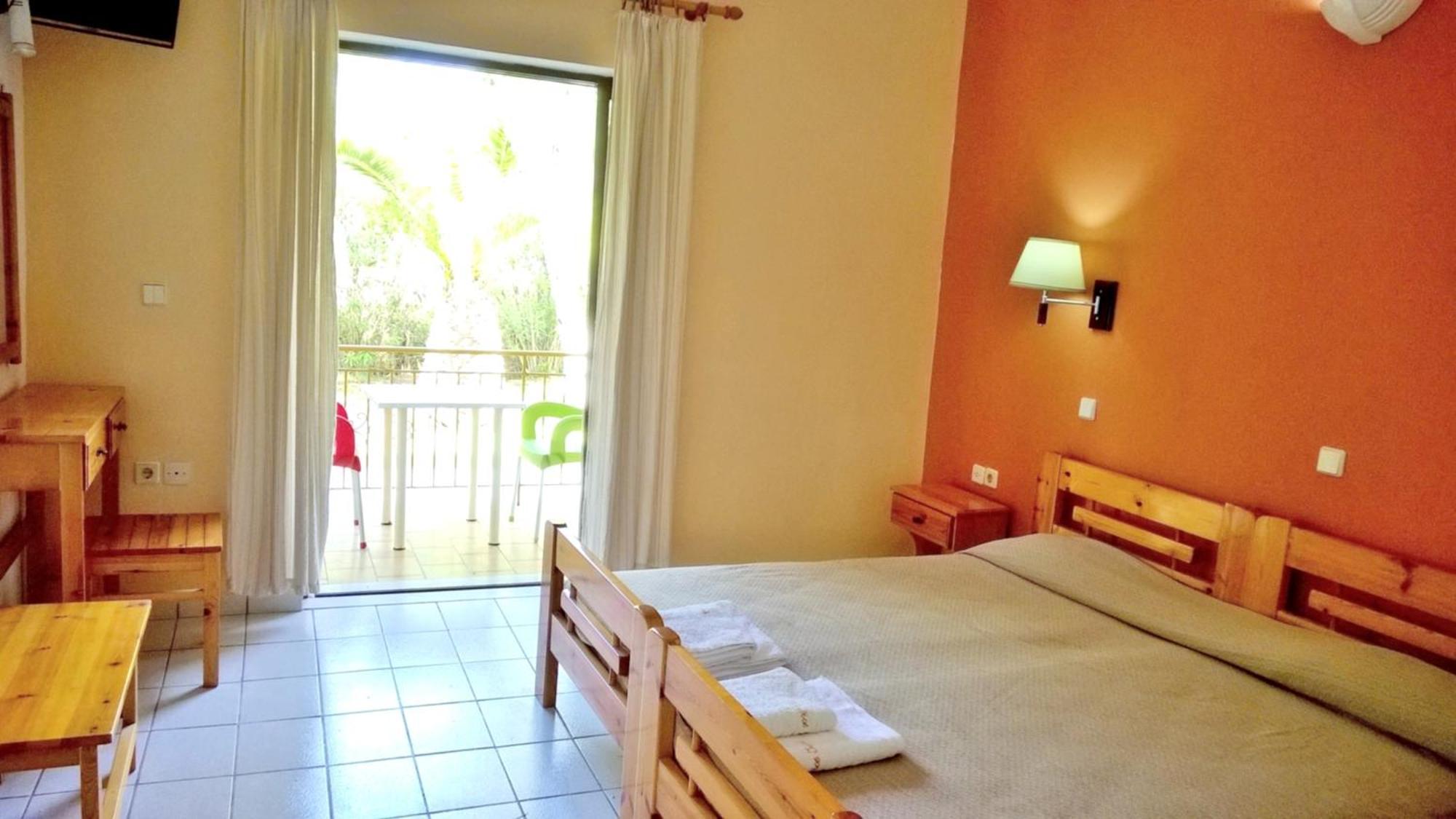 Irini Apartments And Studios Kavos Luaran gambar