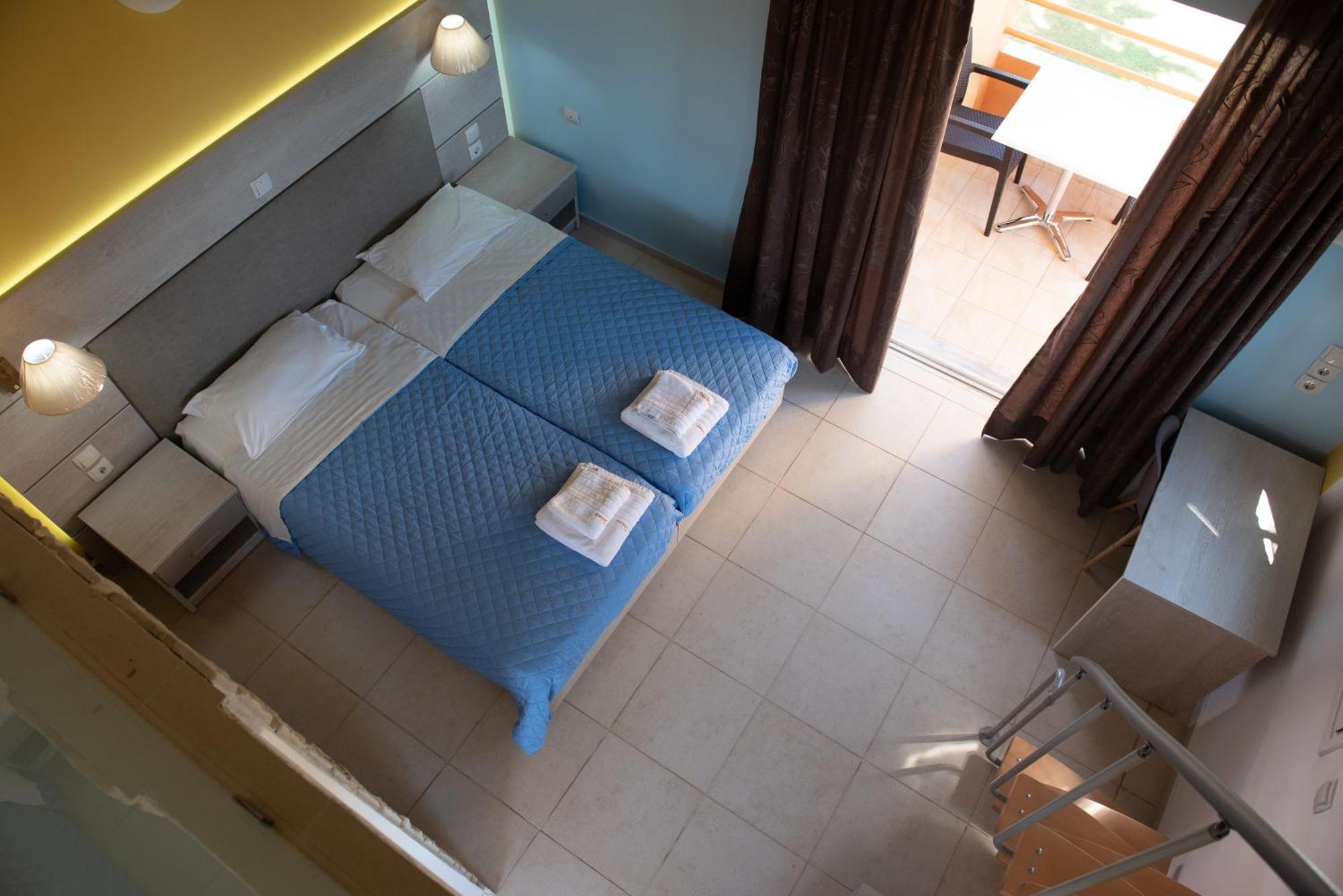 Irini Apartments And Studios Kavos Luaran gambar